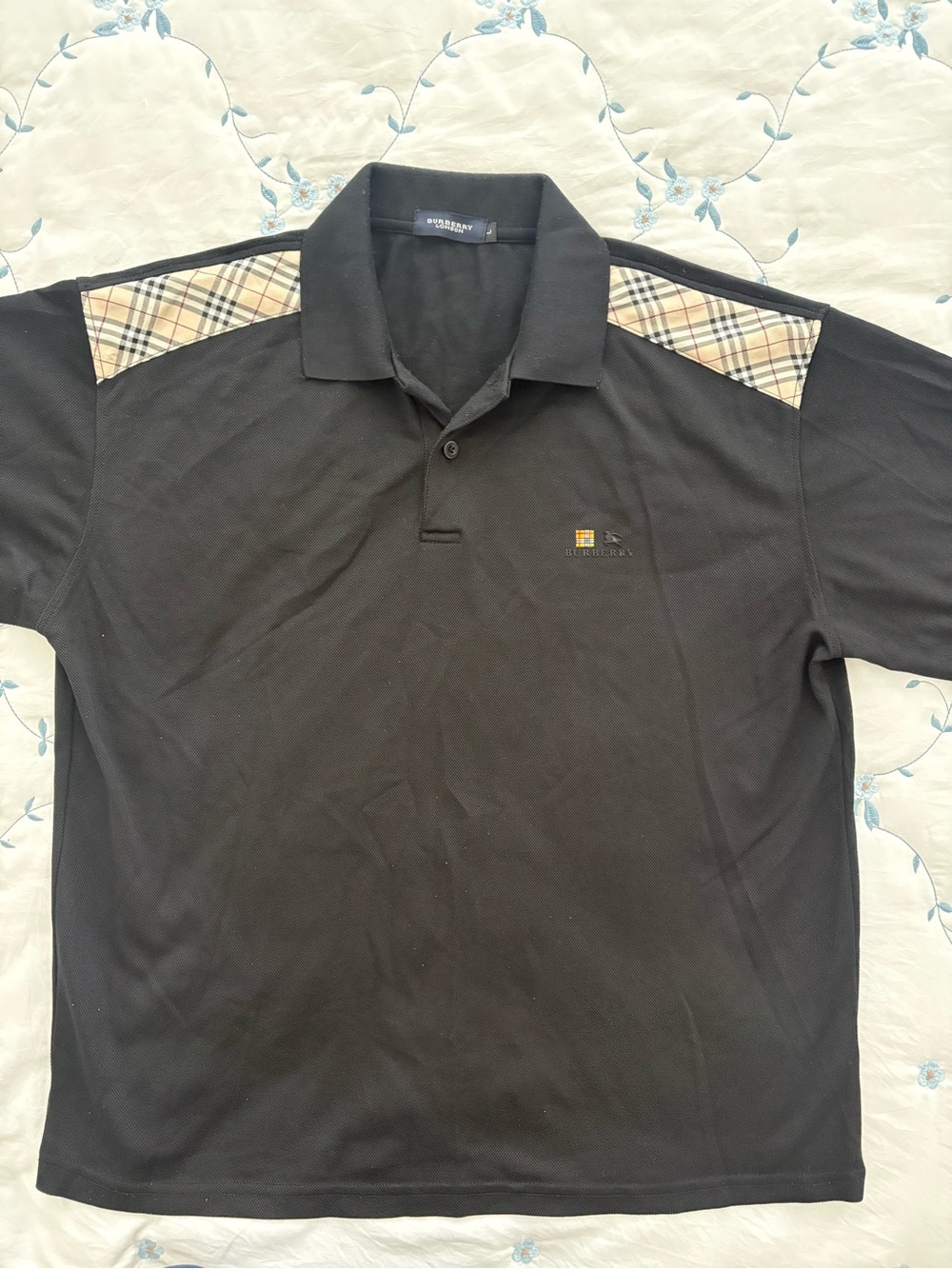 Burberry Black Polo with Classic Beige Check Shoulder Panels